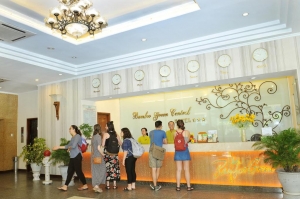 Khách sạn Bamboo Green Central